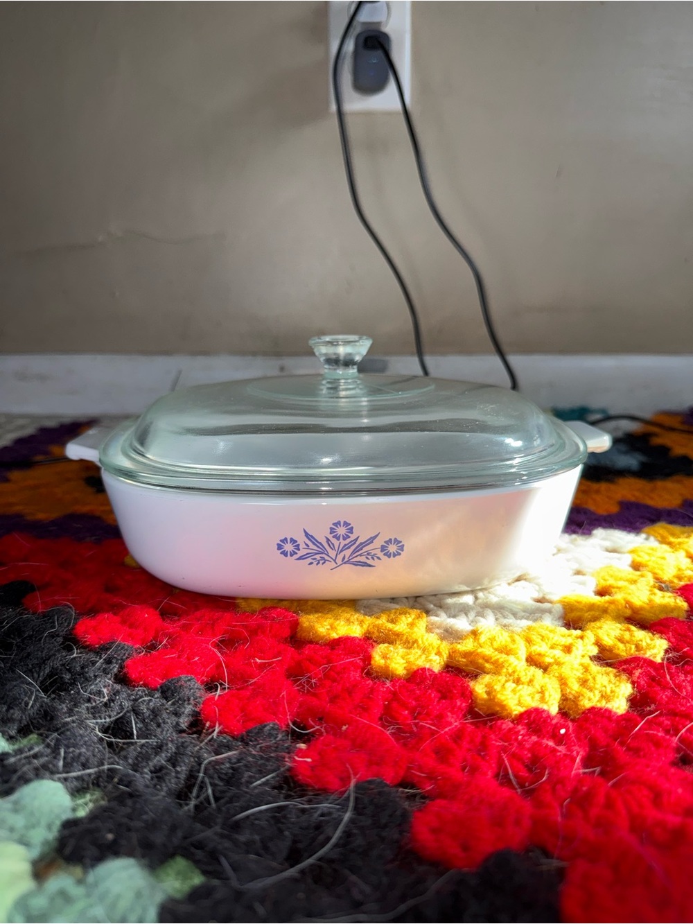 Vintage 9” Corning Ware Blue Cornflower P-9-B Casserole Dish w/ Lid